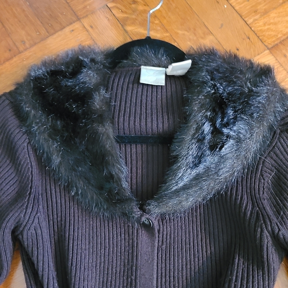 Emma james sweater w faux fur Hp🔥🔥🔥 - Picture 4 of 5